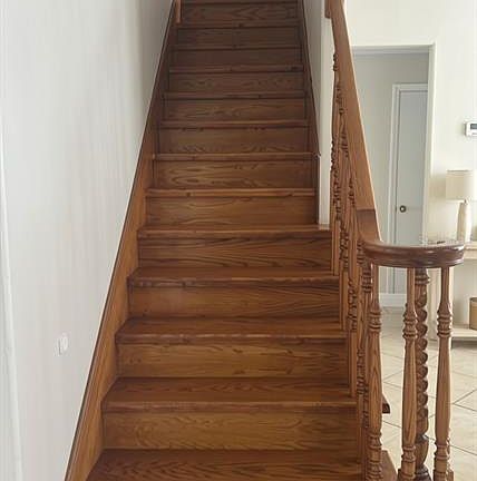 5th image of 219 HUNT STREET