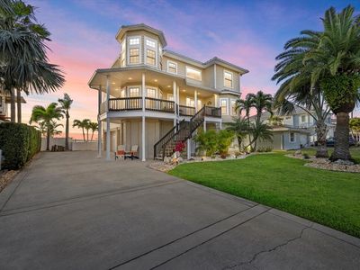 2438 Baywood Dr W, Dunedin, FL, 34698