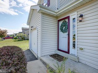 25 Rosario Rd, Smyrna, DE 19977