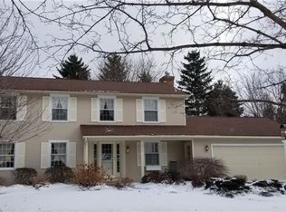 606 Concord Dr, Webster, NY 14580