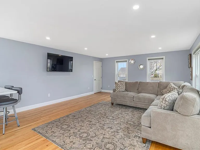 53 River Run Rd — Photo 15