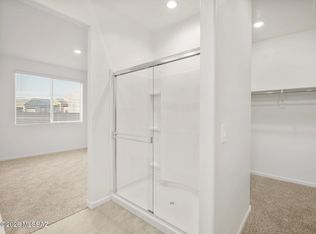 9810 N Solstice Ave, Tucson, AZ 85743