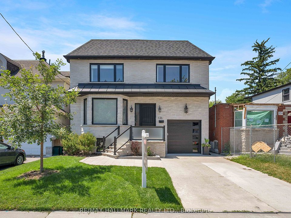 1st image of 136 Glenwood Cres