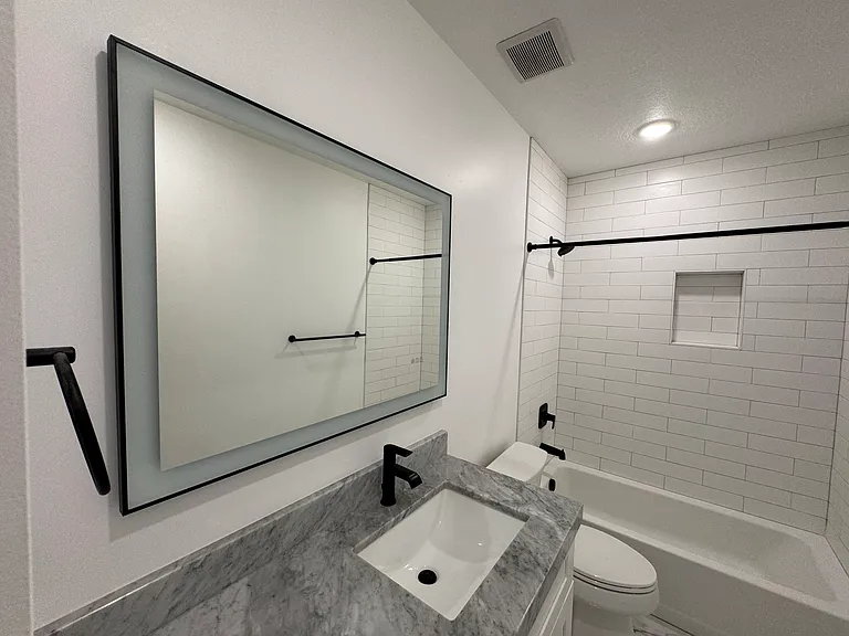 457 E Greenwood Ave #457 — Photo 43