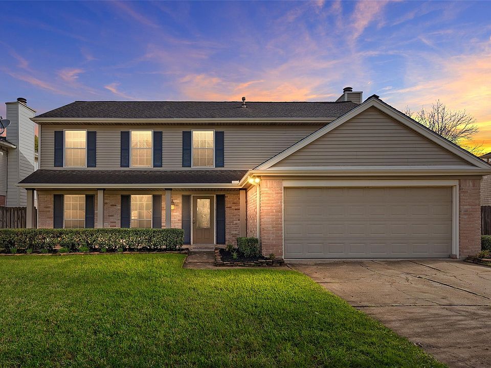 1st image of 3307 Green Fields Dr
