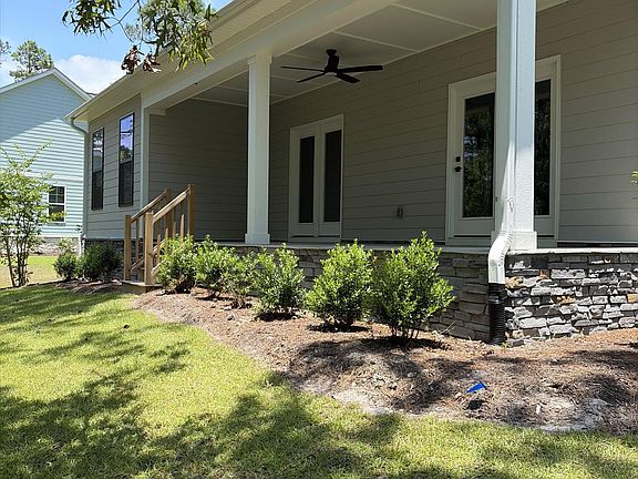 4th image of 983 Ashburton Road SE
