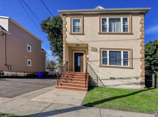 15 Henrietta St, Garfield, NJ 07026