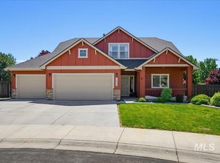 1629 N Gold Falls Pl, Meridian, ID 83646