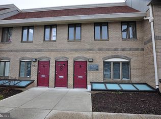 933 Russell Ave #D, Gaithersburg, MD 20879