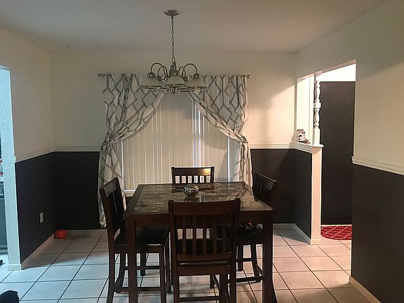 5th image of 2302 Edgemont Dr