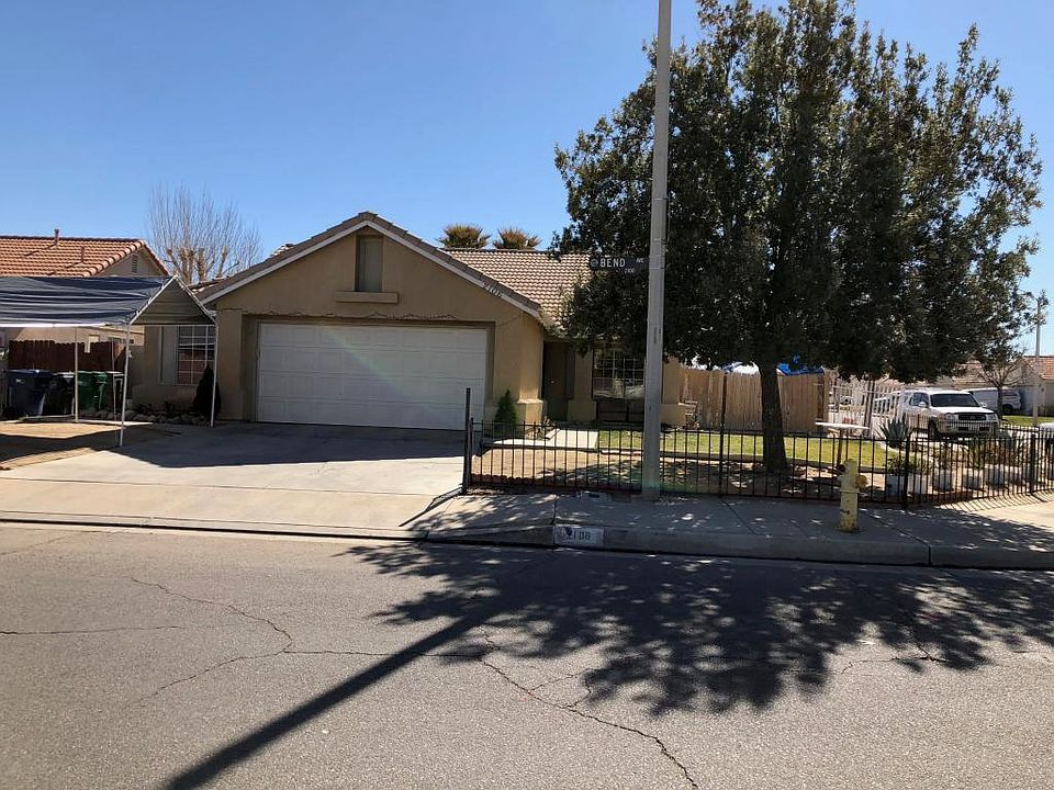 2nd image of 2106 Bend Ave