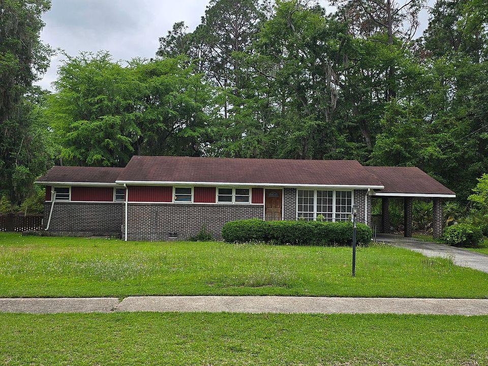 1st image of 829 Olmstead Dr