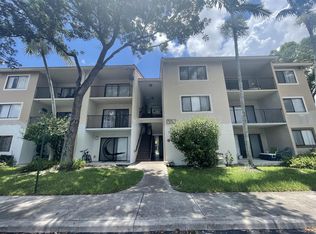 9044 W Atlantic Blvd APT 323, Pompano Beach, FL 33071