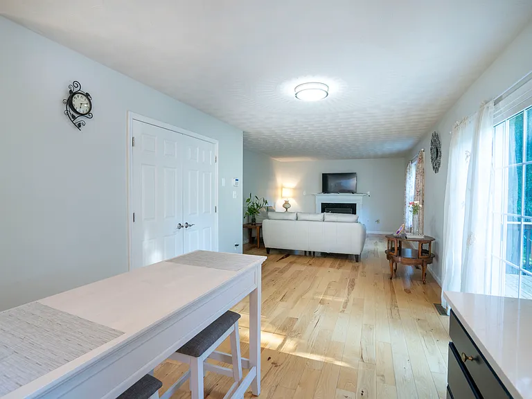2184 Autumnwood Dr — Photo 22