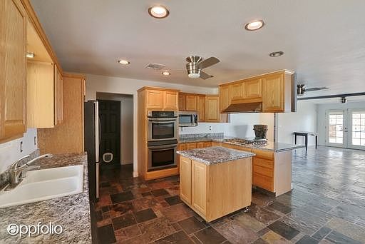 4th image of 1594 Travois Cir