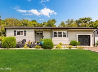 1218 Cattus Island Blvd, Toms River, NJ 08753
