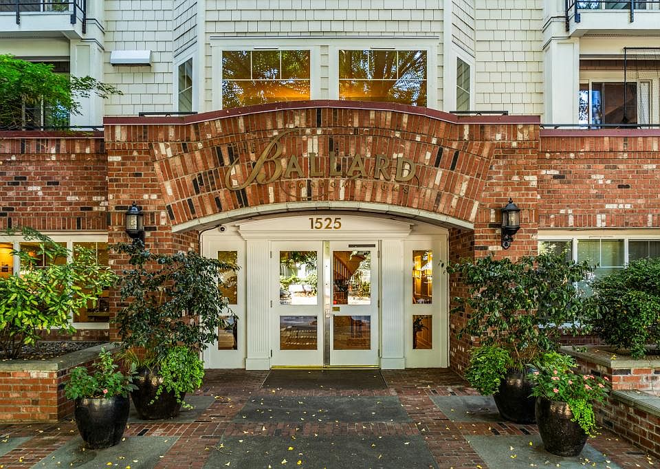 New Exterior Photo