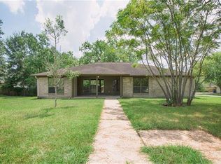5332 Winding Brook Ct, Dickinson, TX 77539