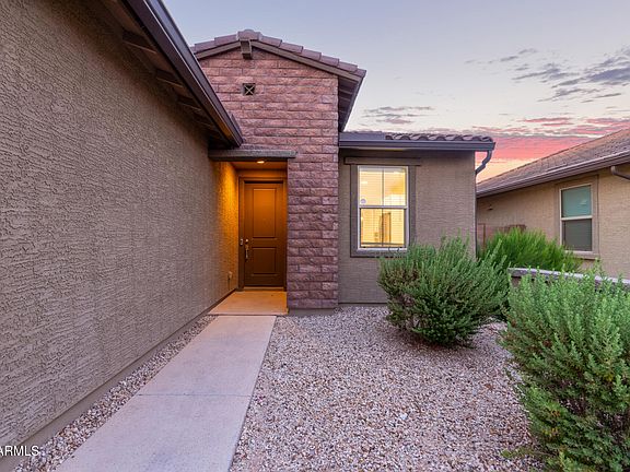 3rd image of 8948 W BETHANY HEIGHTS Drive