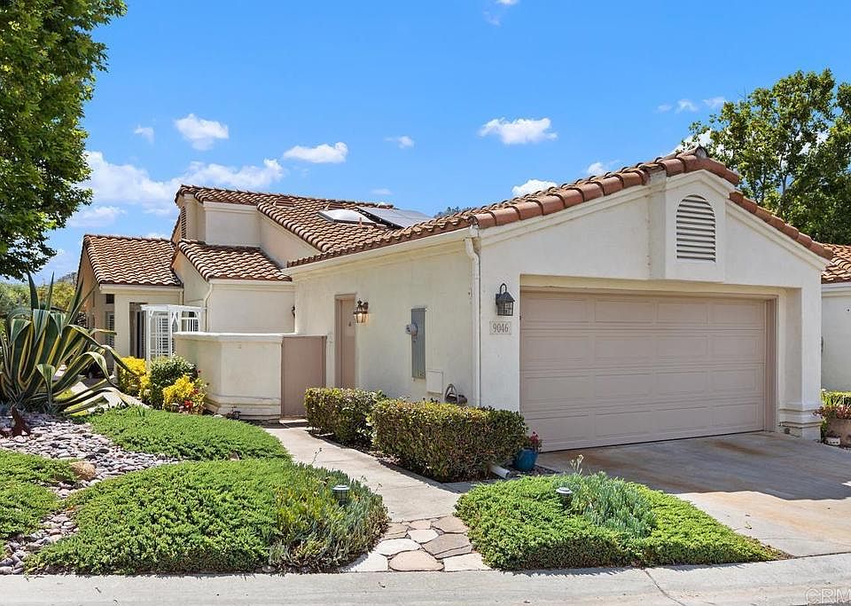 1st image of 9046 Circle R Oaks Ln