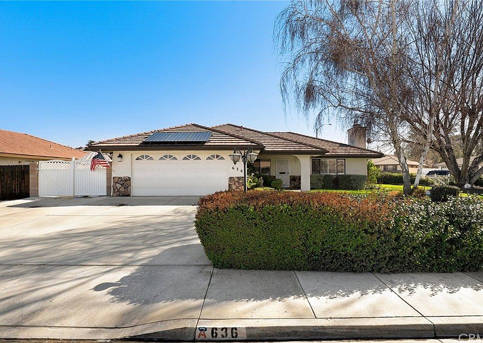 1st image of 636 Deardorff Dr
