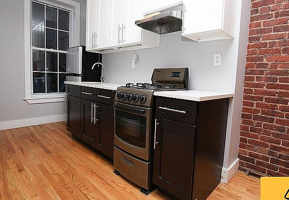 3rd image of 1070 Bedford Ave #2A