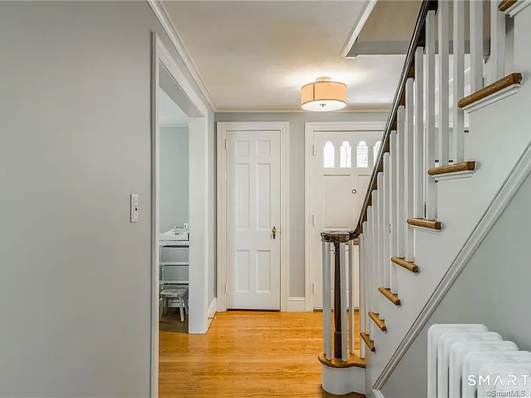 331 Auburn Rd — Photo 10