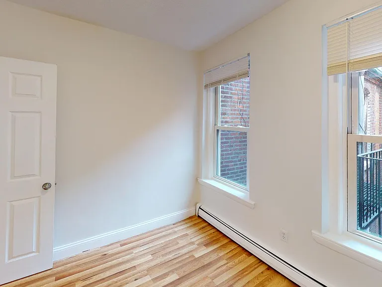 21 Sheafe St #8 — Photo 11