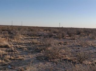 2016 S Tagwood Ln, Carlsbad, NM 88220