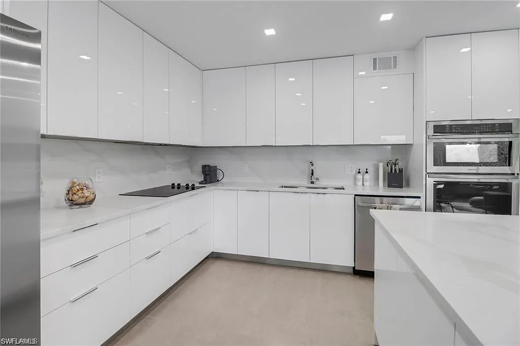2 bed, 2.0 bath, 1436 sqft, $15,000 — Photo 3