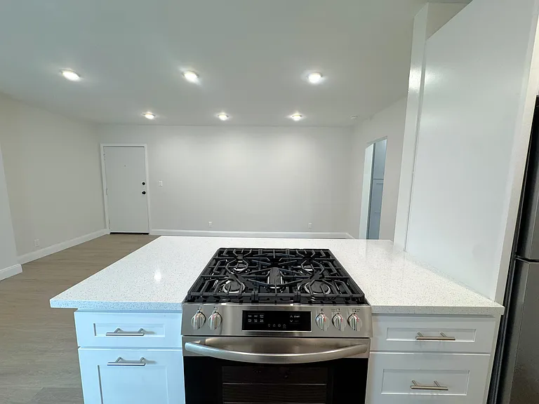 4110 Inglewood Blvd #4 — Photo 7