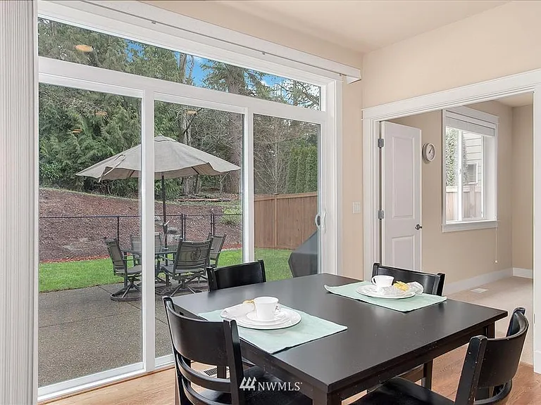 342 218th Pl SE — Photo 11