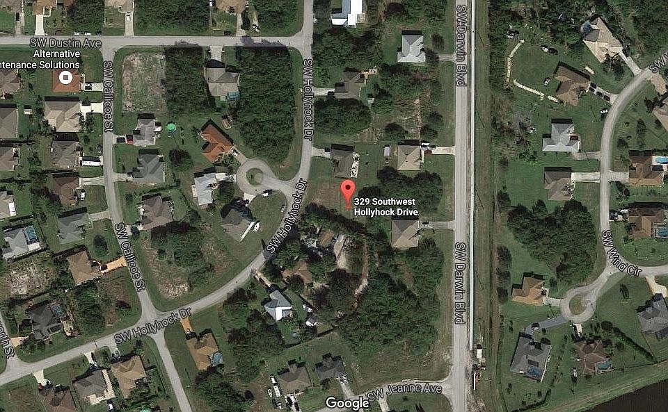 1st image of 329 SW Hollyhock Dr