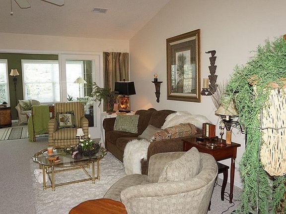 4th image of 2109 Lakefield Dr