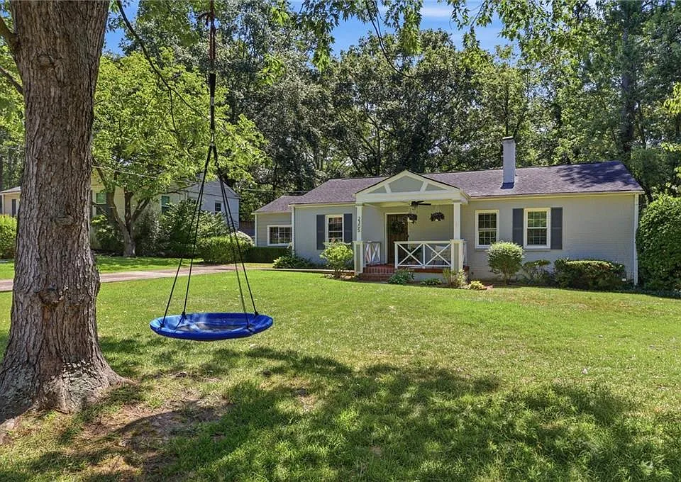 2305 Sanford Rd