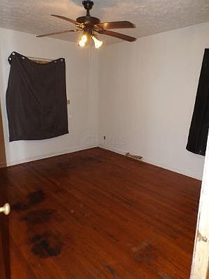 5th image of 1274 Republic Ave