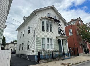 89 America St, Providence, RI 02903