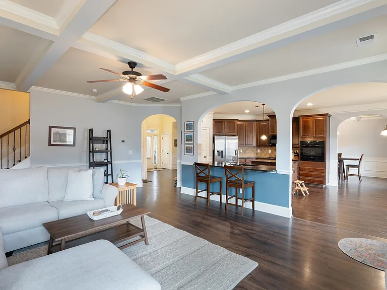 646 Village Market Dr — Photo 9
