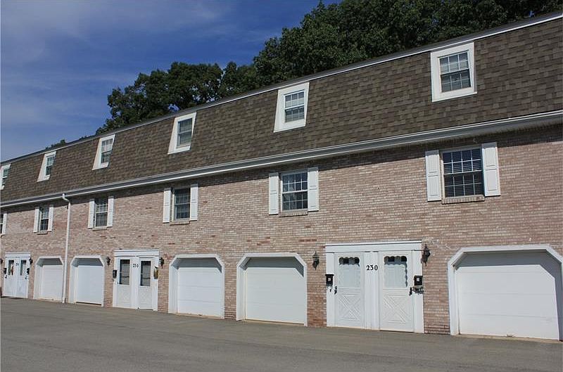 230 B Whitestown Vlg, Butler, PA 16001 Zillow