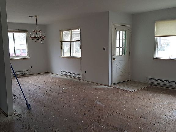 living room/den or dining