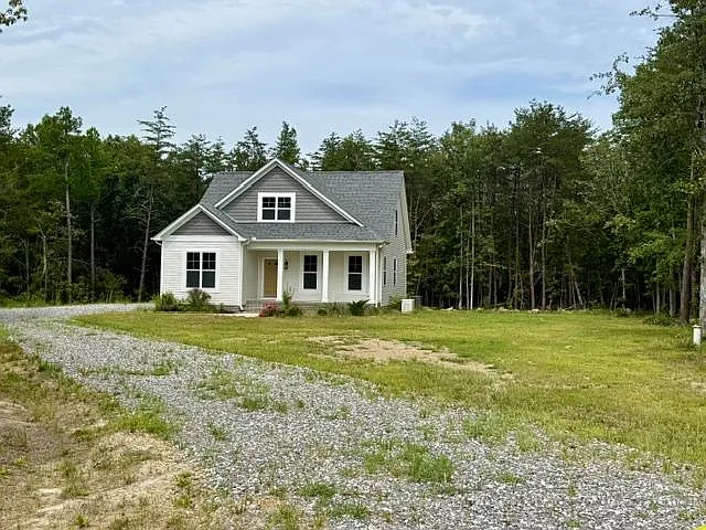 1809 Spreading Oak Rd — Photo 1