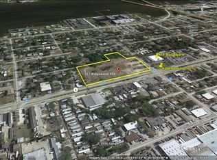 327 Ridgewood Ave, Holly Hill, FL 32117