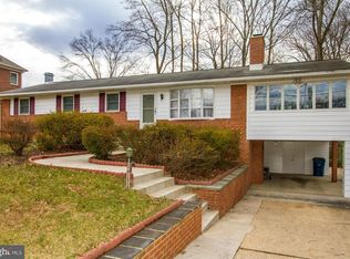 7405 Walton Ln, Annandale, VA 22003