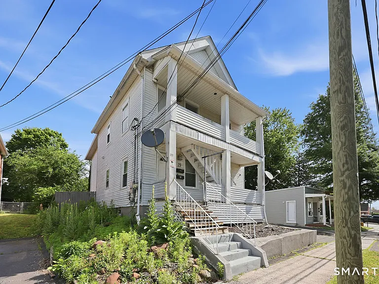 23 Alden St — Photo 23