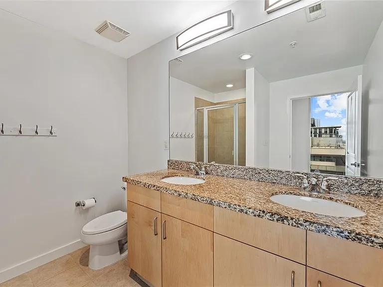155 S Court Ave #2502 — Photo 15