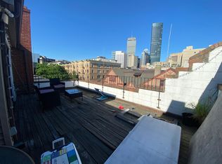 51 Hemenway St #M5, Boston, MA 02115