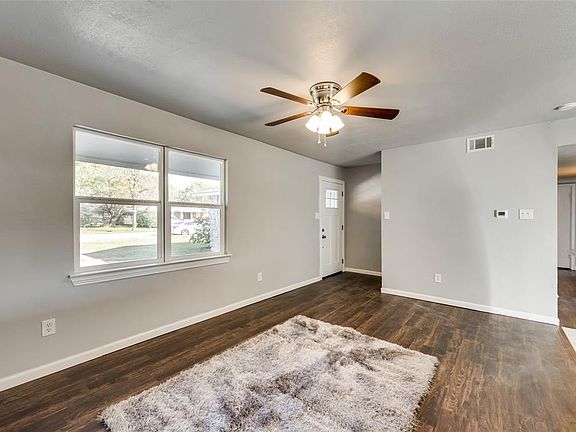 5th image of 1214 Fairdale St