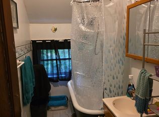 61 Congress St APT 1, Saint Albans, VT 05478