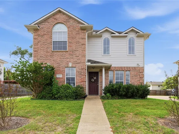 2404 Pintail Loop, College Station, TX 77845