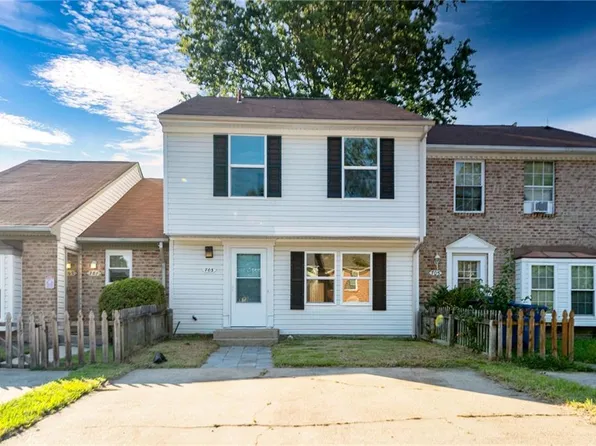 703 Oak Hurst Ct, Virginia Beach, VA 23462